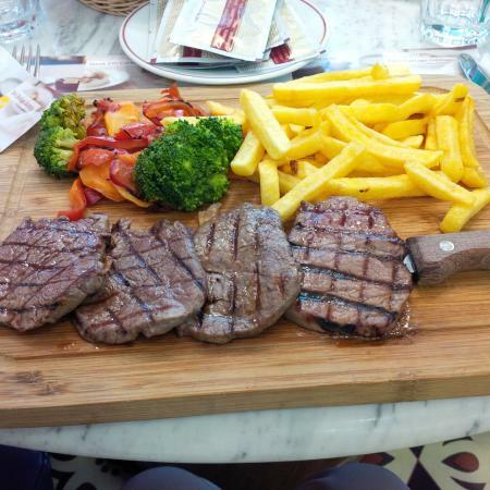 Saray Muhallebicisi