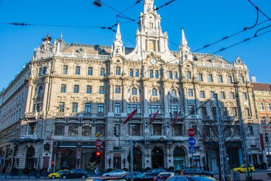 New York Palace