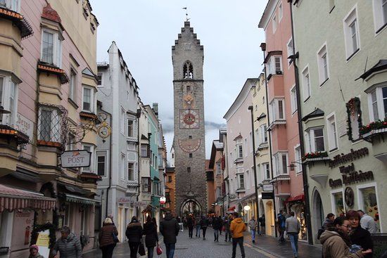 Zwölferturm