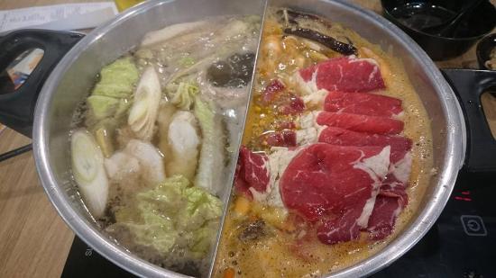 Penguin Eat Shabu Buffet