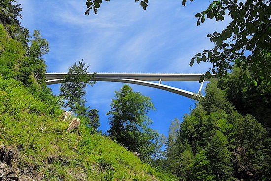 Taminabrücke