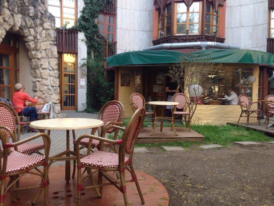 Bereg Bar & Cafe