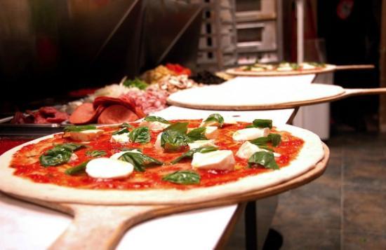 Pizza Mamma Mia
