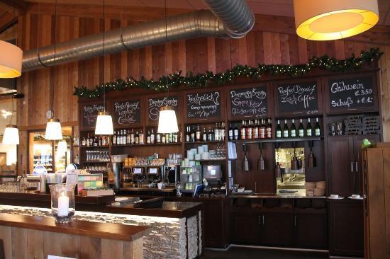Restaurant Cafe-Bistro Woods