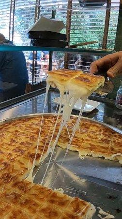 Ustun Borek