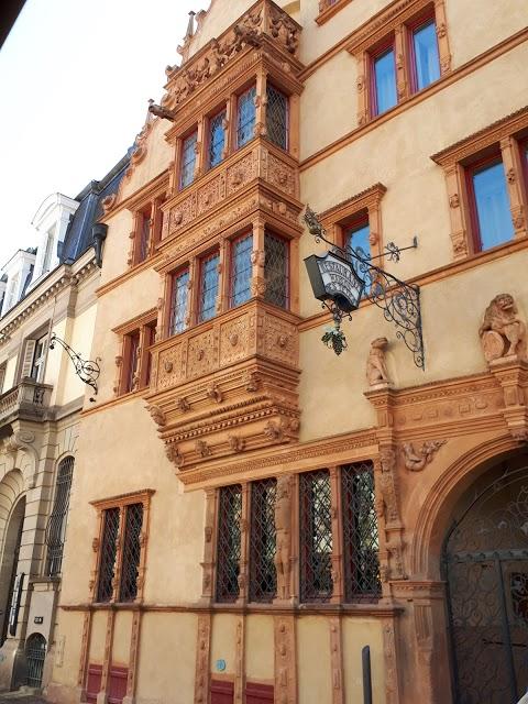 Hansi-Dorf und Museum