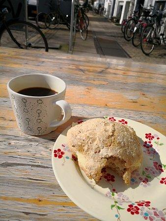 Røde Roses Kaffebar