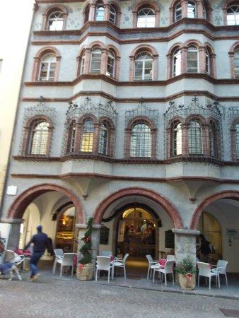 Dom Cafè