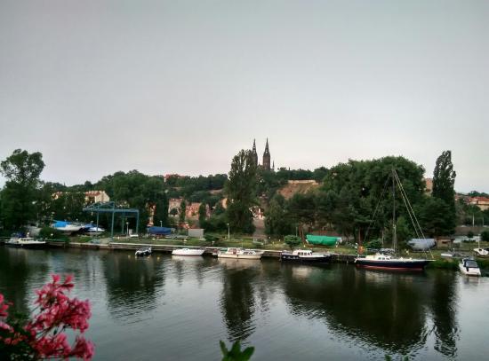 Restaurace BoteI Vodnik