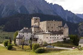 Schloss Naudersberg