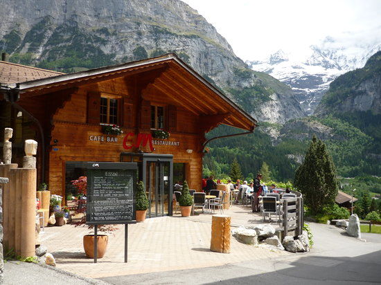 C und M Café Bar