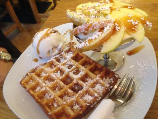 Cafe Flora