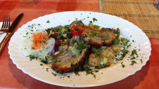 Sasha Restaurant Und Grill