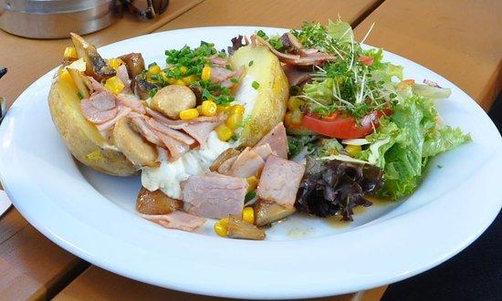 Erlebnishof Alte Muhle Biergarten