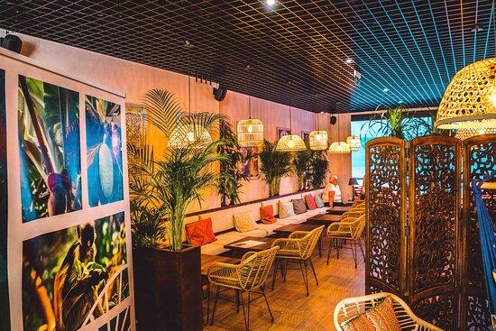 PiliPili Cafe & Drink Bar