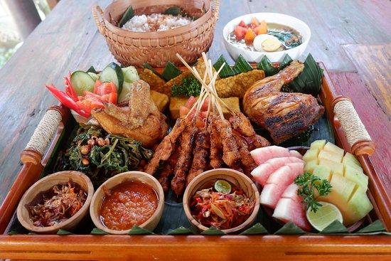 Gapura Warung