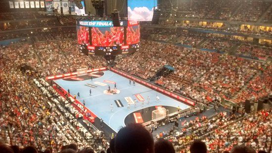 Lanxess Arena