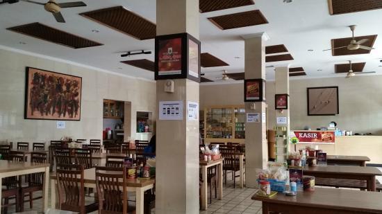 Gudeg & Ayam Goreng Adem Ayem