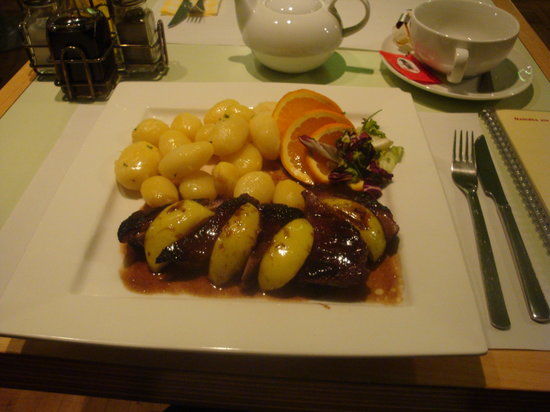 Dynamo Restaurant
