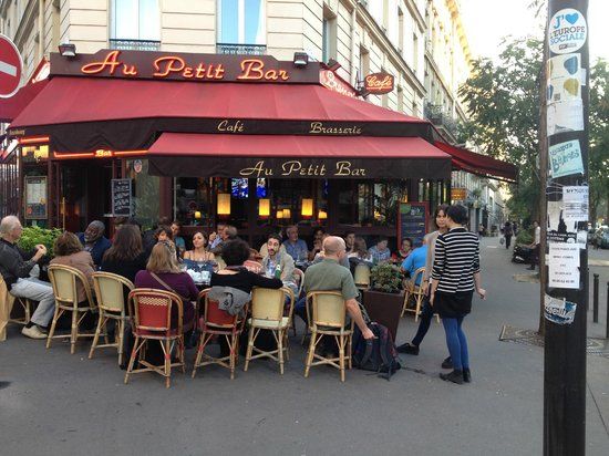 Le Petit Bar