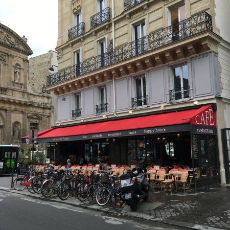 Cafe la Tour Du Temple