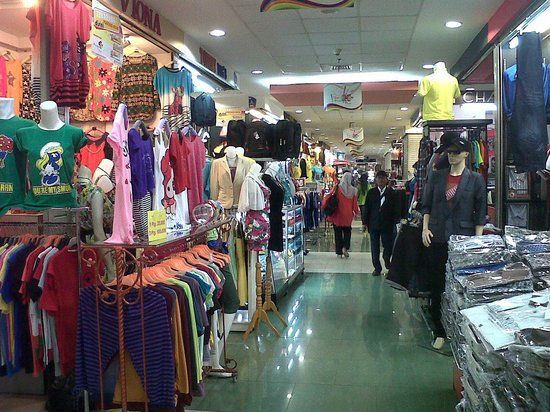Mangga Dua-plein