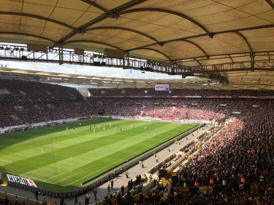 Mercedes Benz Arena