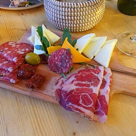 Strada del Vino